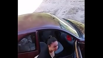 O Crente filmou o casal fodendo no carro atras do galpão