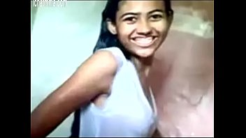 077224914 Desi teen fucking in shower