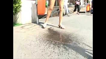 Blonde Public Piss