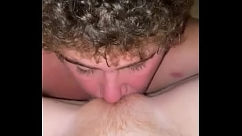 White girl gets pussy ate till she cums