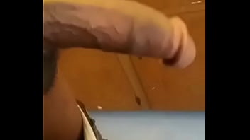 Moving cock with no hands
